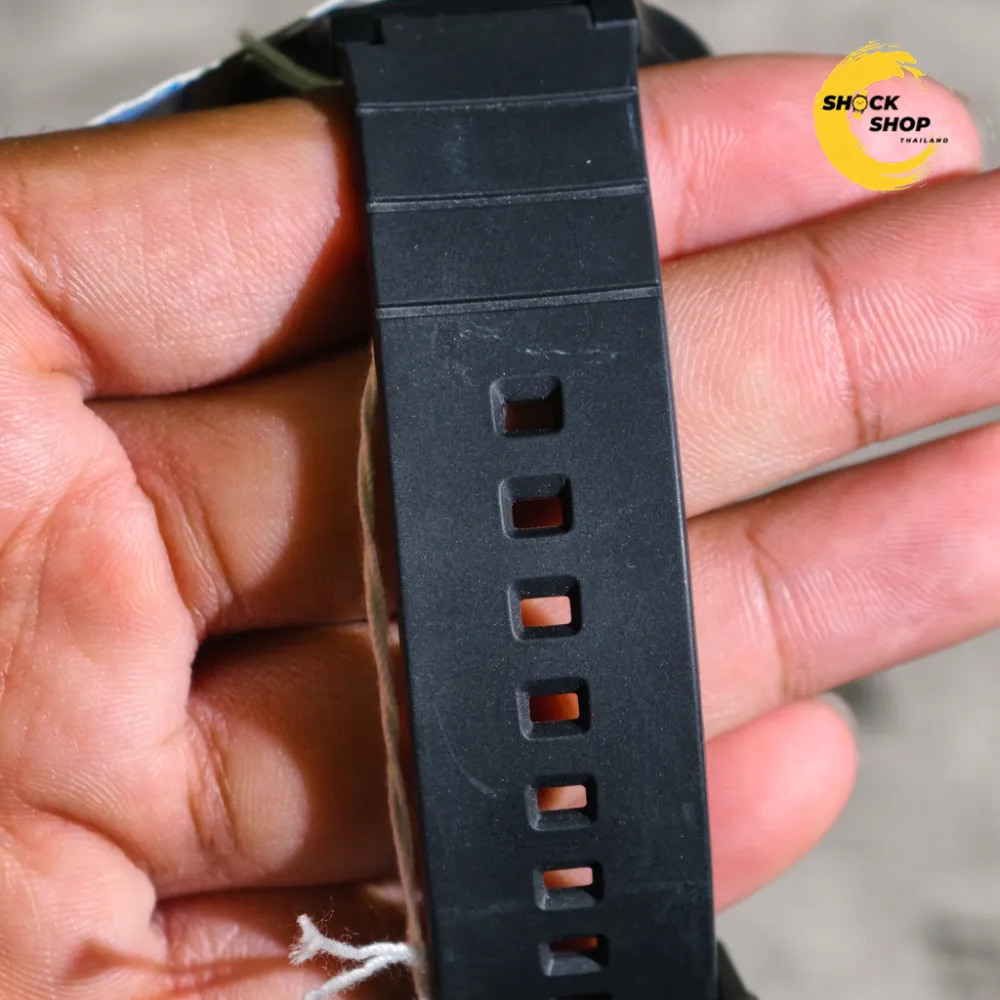 CASIO นาฬิกาข้อมือผู้ชาย มือสอง ของแท้ รุ่น MW-240-3B คาสิโอ รูปที่ 4